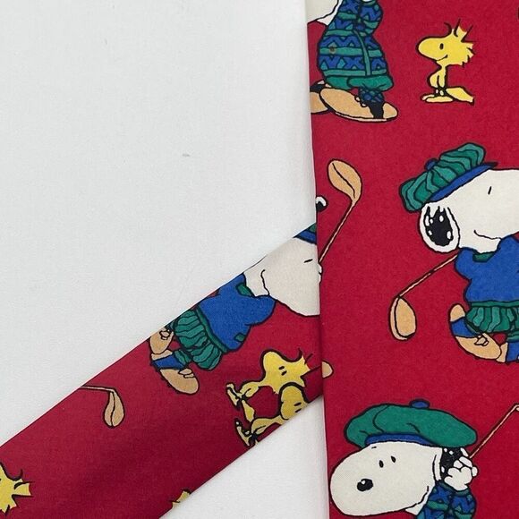 PEANUTS Men’s Novelty Silk Tie Snoopy Golf Woodstock Red Cartoon Humor Dog Bird - Picture 11 of 13